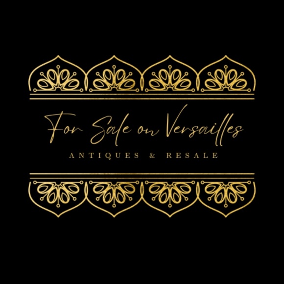 Meet your Posher, Abigail - Picture 1 of 1